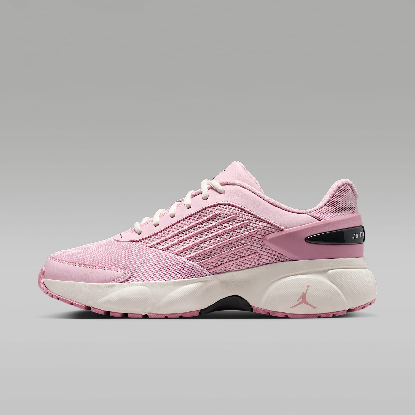 Jordan Trunner Flow Women's Shoes. Nike.com